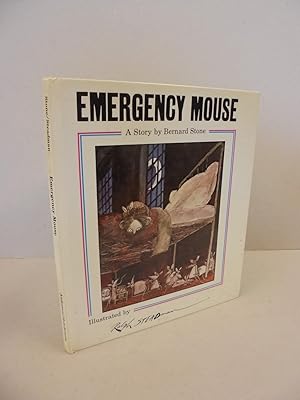 Imagen del vendedor de Emergency Mouse a la venta por Kerr & Sons Booksellers ABA