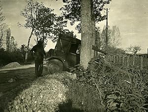 France Memories of a Tow Truck Car Wreck Accident Ditch Old Photo 1935