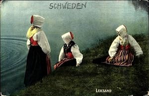 Bild des Verkufers fr Ansichtskarte / Postkarte Leksand Schweden, Drei Frauen in schwedischen Volkstrachten zum Verkauf von akpool GmbH