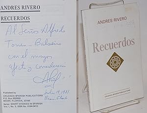 Imagen del vendedor de Recuerdos a la venta por Bolerium Books Inc.