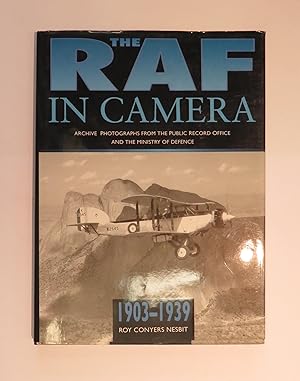 Immagine del venditore per The RAF in Camera 1903-1939 venduto da St Marys Books And Prints