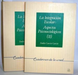 Seller image for LA INTEGRACIN ESCOLAR ASPECTOS PSICOSOCIOLOGICOS (2 Vol.) for sale by Librovicios