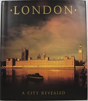 Immagine del venditore per London: A City Revealed venduto da Newbury Books