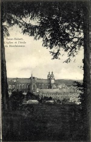 Ansichtskarte / Postkarte Saint Hubert Wallonien Luxemburg, L'Eglise et l'Ecole de Bienfaisance