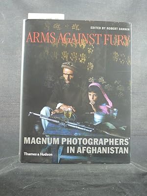 Imagen del vendedor de Arms Against Fury a la venta por Buch- und Kunsthandlung Wilms Am Markt Wilms e.K.