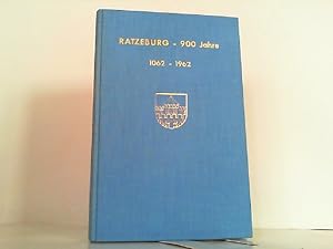 Bild des Verkufers fr Ratzeburg - 900 Jahre. 1062 - 1962. Ein Festbuch. zum Verkauf von Antiquariat Ehbrecht - Preis inkl. MwSt.