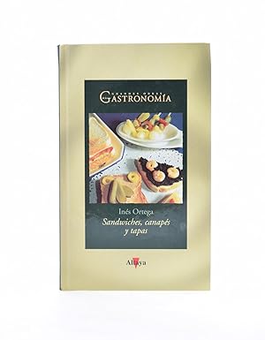 Imagen del vendedor de SANDWICHES, CANAPS Y TAPAS a la venta por Librera Monogatari