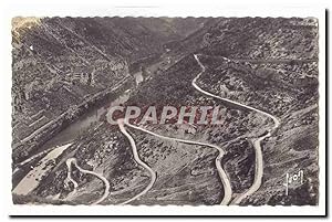 Bild des Verkufers fr Gorges du Tarn Carte Postale Moderne La Malene Les lacets de la route zum Verkauf von CPAPHIL