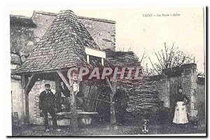 Seller image for Troo Carte Postale Ancienne Le puits a echo (reproduction) for sale by CPAPHIL
