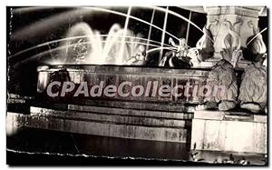 Image du vendeur pour Carte Postale Semi Moderne Aix en Provence Grande Fontaine sur la Rotonde la Nuit mis en vente par CPAPHIL