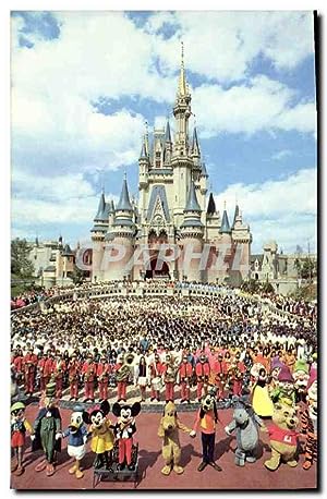 Bild des Verkufers fr Carte Postale Moderne Walt Disney World Cinderella Castle zum Verkauf von CPAPHIL