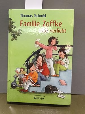 Bild des Verkufers fr Familie Zoffke voll verliebt zum Verkauf von Kepler-Buchversand Huong Bach