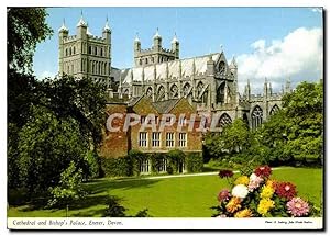 Bild des Verkufers fr Carte Postale Moderne Cathedral and Bishop Palace Exeter Devon zum Verkauf von CPAPHIL