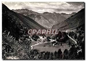 Imagen del vendedor de Carte Postale Moderne Col d'Aubisque Htes pyr Route Thermale d'Argeles a Eaux Bonnes a la venta por CPAPHIL