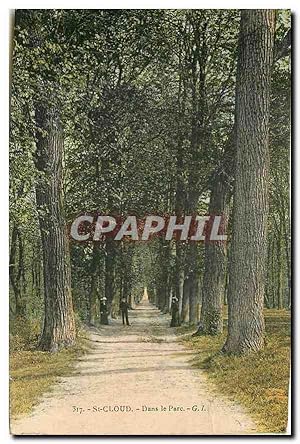 Bild des Verkufers fr Carte Postale Ancienne Saint Cloud Dans le Parc zum Verkauf von CPAPHIL