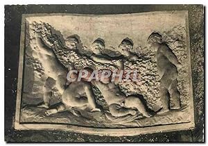 Image du vendeur pour Carte Postale Moderne Champagne Pommery & Greno Reims Jeunes maraudeurs Bas relief sculpte dans le craie mis en vente par CPAPHIL