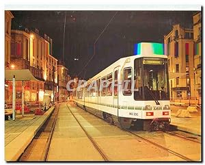 Bild des Verkufers fr Carte Postale Moderne Le tramway traverse le coeur de Nantes (Septembre 1992) zum Verkauf von CPAPHIL