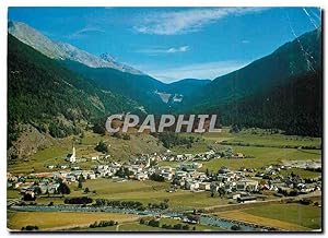 Bild des Verkufers fr Carte Postale Moderne Zernez im Unter Engadin am Eingang zum Schweizer National Park Blick gegen Ofenpass zum Verkauf von CPAPHIL