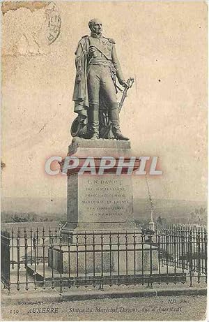 Bild des Verkufers fr Carte Postale Ancienne Auxerre Statue du Marchel Davout zum Verkauf von CPAPHIL