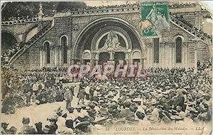 Image du vendeur pour Carte Postale Ancienne LOURDES - La bndiction des malades mis en vente par CPAPHIL