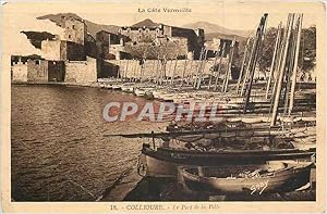 Carte Postale Ancienne Collioure-Le Port de la ville Bateaux