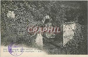 Image du vendeur pour Carte Postale Ancienne Abbaye de Port Royal La Fontaine de la Mere Angelique mis en vente par CPAPHIL