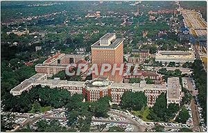 Immagine del venditore per Carte Postale Moderne Henry Ford Hospital Grand Boulevard Detroit Michigan venduto da CPAPHIL