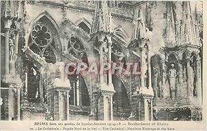 Imagen del vendedor de Carte Postale Ancienne Reims Dans ses annes de bombardement 1914 18 La Cathdrale Faade Nord de la Nef a la venta por CPAPHIL