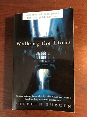 Imagen del vendedor de WALKING THE LIONS a la venta por Happyfish Books
