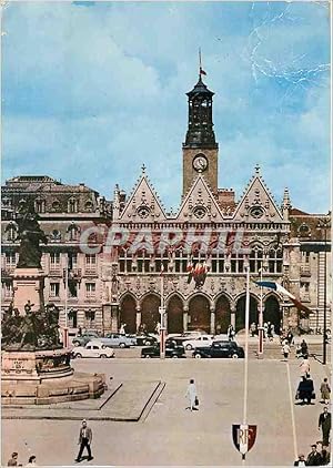 Carte Postale Moderne Saint Quetin (aisne) L'Hôtel de Ville (XVe s)et la Place