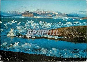 Seller image for Carte Postale Moderne The Kings bay at the time of the midnight sun for sale by CPAPHIL