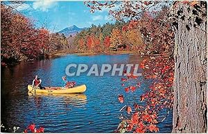 Imagen del vendedor de Carte Postale Ancienne Canoeing on an Autumn Day a la venta por CPAPHIL
