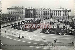 Imagen del vendedor de Carte Postale Moderne Madrid Plaza de Oriente Palacio Nacional Place d Orient Palais National Ediciones Garcia Garabella Zaragosa Prohibid a la venta por CPAPHIL