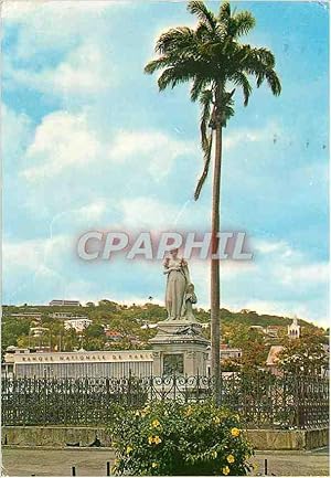 Image du vendeur pour Carte Postale Moderne Martinique Fort-de-France Statue de l'Imperatrice Josephine sur la Savane mis en vente par CPAPHIL