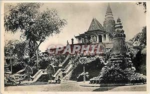 Seller image for Carte Postale Moderne Cambodge Pnom Phen Le Phnom Escalier et Jardin for sale by CPAPHIL