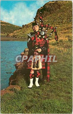 Seller image for Carte Postale Moderne Sergeant Piper of the King's Own Scottish Borderers for sale by CPAPHIL