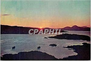 Bild des Verkufers fr Carte Postale Moderne Sunset over the kyle of lochalsh zum Verkauf von CPAPHIL