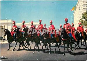 Seller image for Carte Postale Moderne Senegal Dakar La Garde Rouge Militaria for sale by CPAPHIL