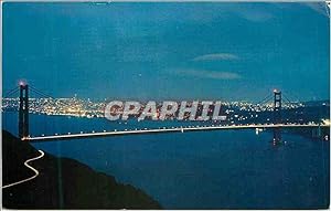 Bild des Verkufers fr Carte Postale Moderne Golden Gate Bridge at Night as seen from the Marin County Side zum Verkauf von CPAPHIL