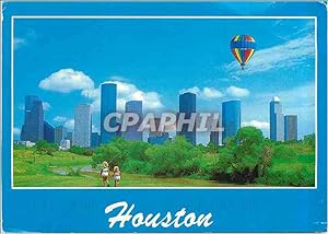 Immagine del venditore per Carte Postale Moderne Houston A Colorful Balloon Adds Special Beauty to Houston's Superb Skyline and to a Childes Joyous Delight Mongolfie venduto da CPAPHIL