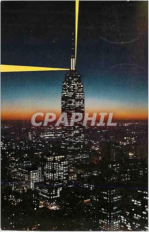 Seller image for Carte Postale Moderne Empire State Building at Night for sale by CPAPHIL