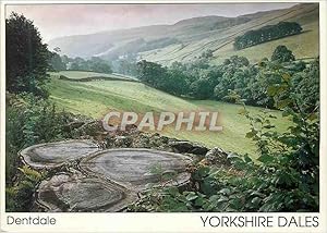 Seller image for Carte Postale Moderne Dentdale Yorkshire Dales for sale by CPAPHIL