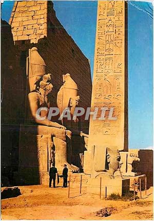 Bild des Verkufers fr Carte Postale Moderne Luxor temple great pylon and obelisk zum Verkauf von CPAPHIL