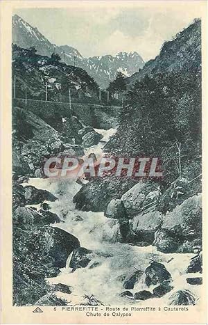 Bild des Verkufers fr Carte Postale Ancienne Pierrefitte route de pierreffite a cauterets chute de calypso zum Verkauf von CPAPHIL