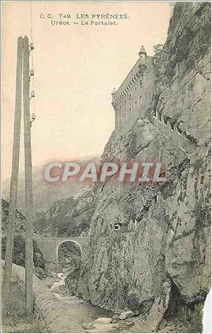 Bild des Verkufers fr Carte Postale Ancienne Les Pyrenees Urdos Le Portalet zum Verkauf von CPAPHIL