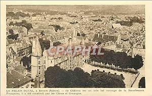 Imagen del vendedor de Carte Postale Ancienne Le Palais Ducal a Nevers (Nievre) Ce Chteau est un Bel Ouvrage de la Renaissance Fraincaise a la venta por CPAPHIL