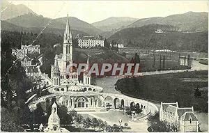 Carte Postale Moderne 40 lourdes la basilique et le menument interallie vus du château fort