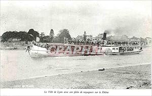 Imagen del vendedor de Reproduction Le Ville de Lyon avec son Plein de Voyageurs sur le Rhone a la venta por CPAPHIL
