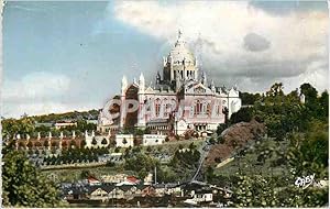 Bild des Verkufers fr Carte Postale Moderne Lisieux (Calvados) la Basilique zum Verkauf von CPAPHIL