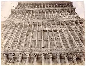 France, Reims, ornements de façade, sculptures, gargouilles